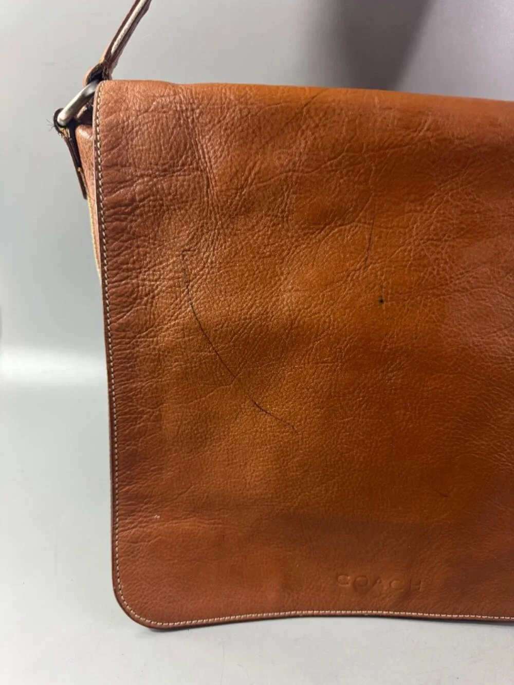 Authentic Coach F70555 Brown Leather Messenger Bag